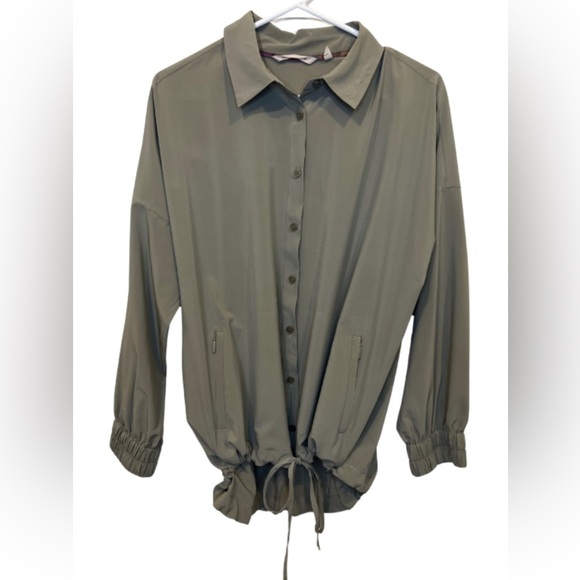 Soft Surroundings Go Lively Parachute Green Button Down Top Womens Size Small - Picture 1 of 5